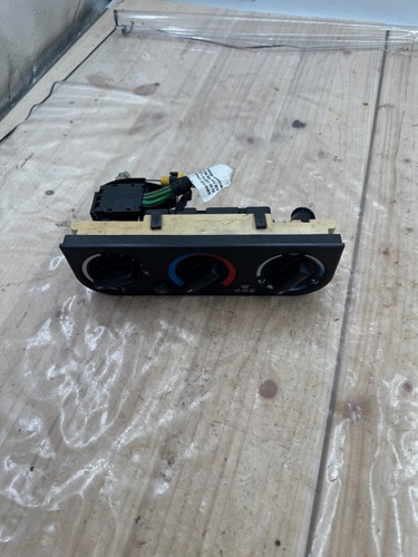 Klimabedienteil bmw e36 limo - klimabedienteil,
